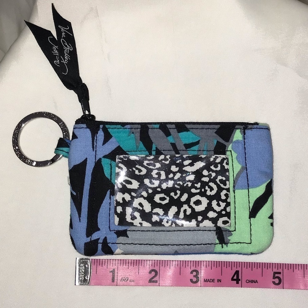 🌻Vera Bradley's Coin Clutch - Picture 5 of 5